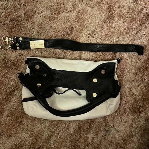 Foley + Corinna Handbags - FOLEY AND CORINNA -black and white bag ✨NWOT✨